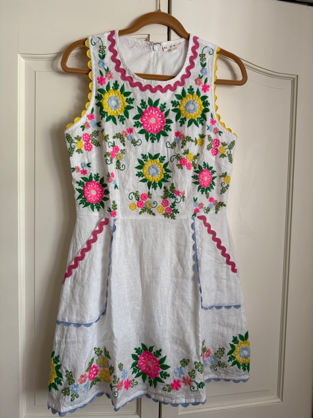 Womens White Floral Embroidered Sundress - Bright Multicolor